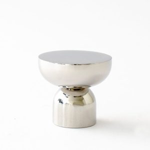 Kokeshi knopp